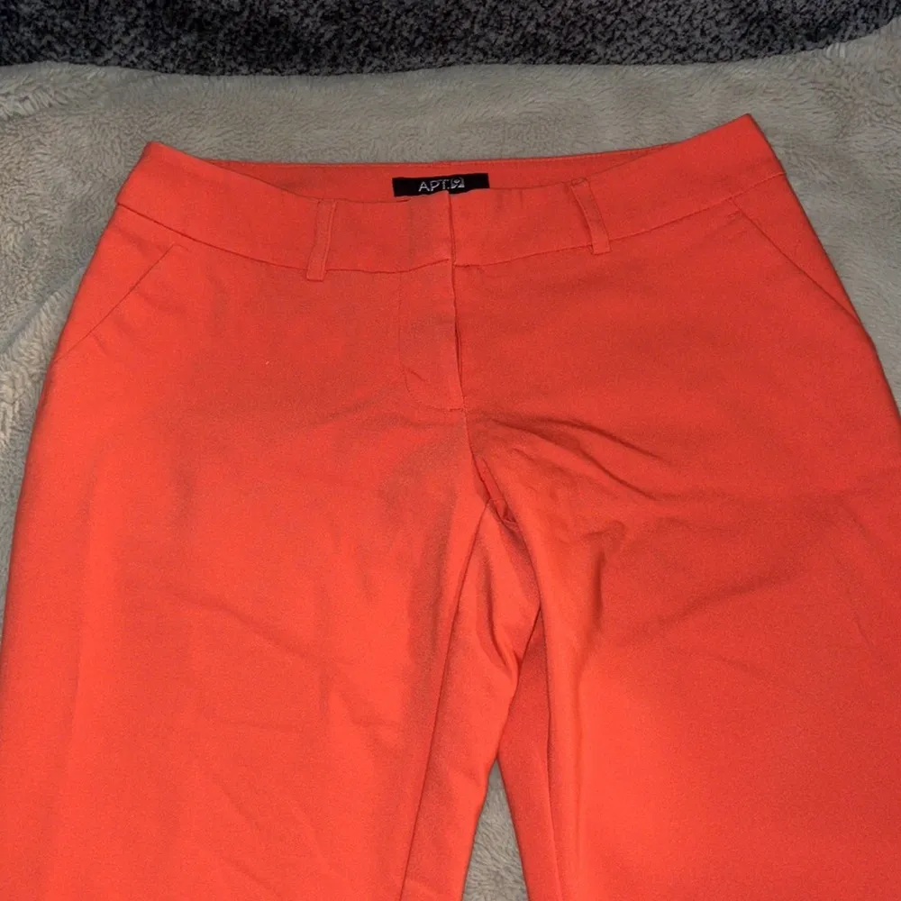 🔹4 for $30 Apt 9 The Torie Straight Leg Pants, Size 2P - Image 2