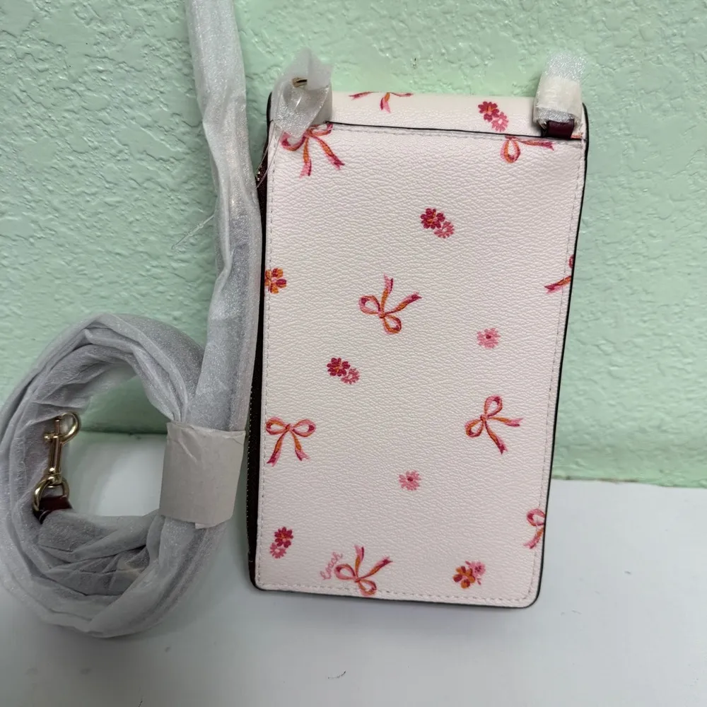 coach North South Phone Crossbody With Bow Print cn780 - Image 3