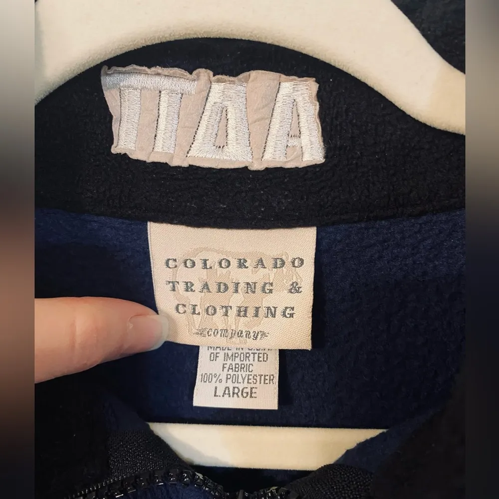 Colorado Trading & Clothing Co. Pullover Fleece w/ Alpha Delta Pi embroidery Blue Size L - Image 4