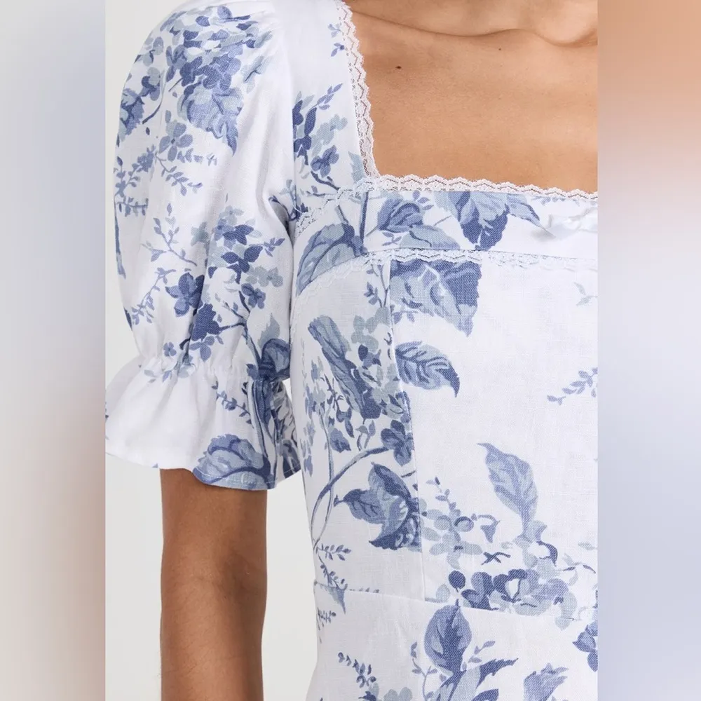 Reformation Evianna Mini Dress
Size 10 
Floral lace detail short sleeve - Image 11