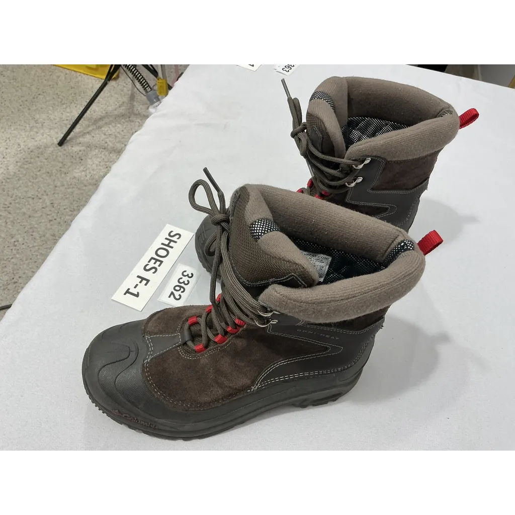 Womans Columbia Waterproof Omni Heat Size 6 Brown Suede Lace Up Boots NWOT - Image 3