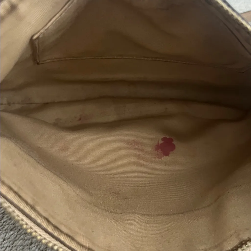 Coach Beige Leather Crossbody Bag east west bag F52881 - Image 7