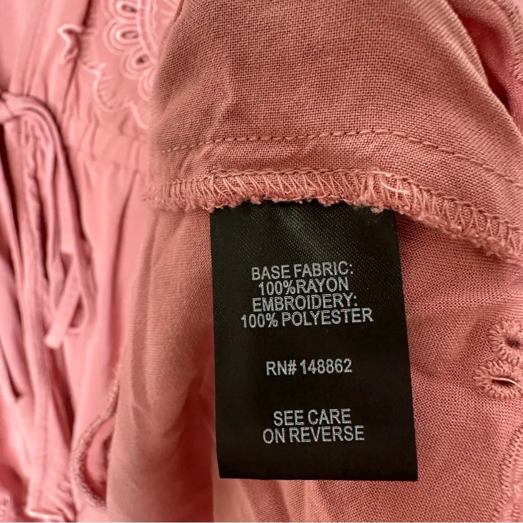 Torrid Eyelet Challis Tie Front Short Sleeve Pink Blouse 2 - Image 2