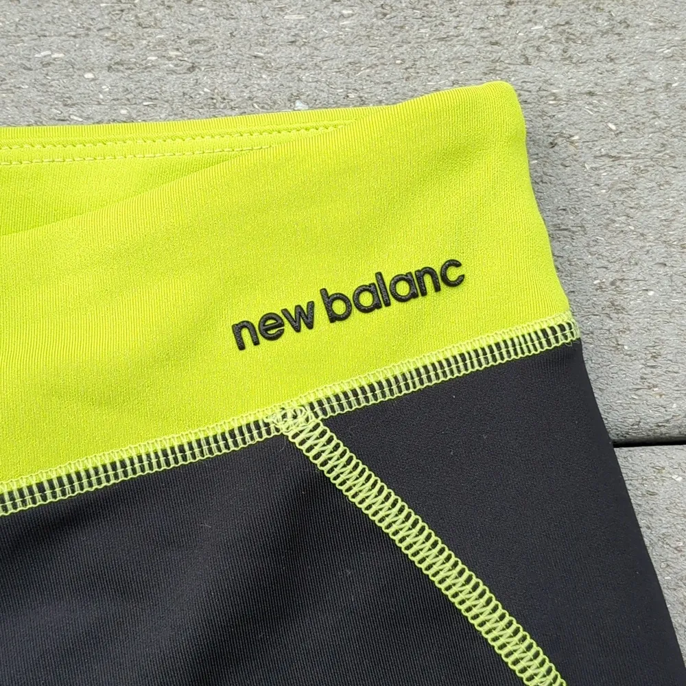 New Balance Lightning Dry Capris | New Balance Black And Neon Capri Leggings - Image 5