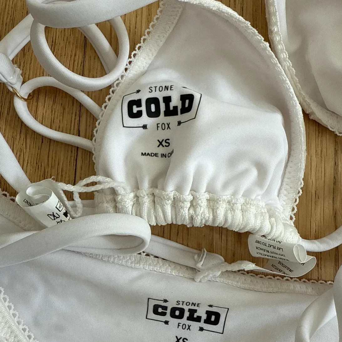 Stone Cold Fox Bikini Top & Bottoms Eyelet Evelyn Size XS Off White - Image 5