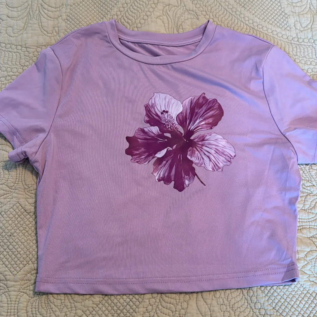Amazon Lavender Floral Women's Tee - Image 4