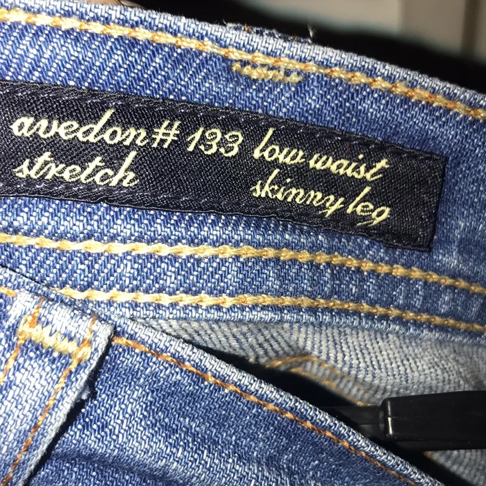 Size 26 Citizens of Humanity Avedon style 133 Jeans - Image 5