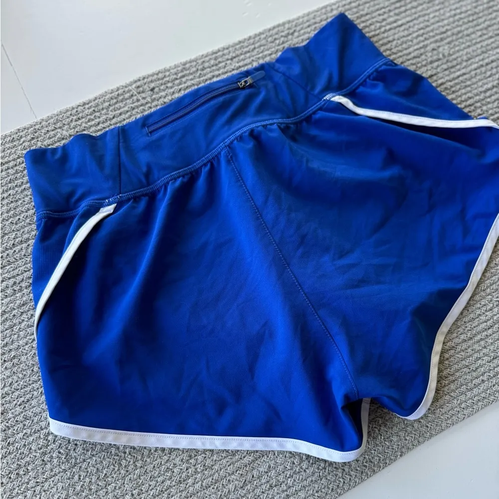 Under Armour Cobalt Blue and White Trim Dri Fit Running Shorts Size Small - Image 10