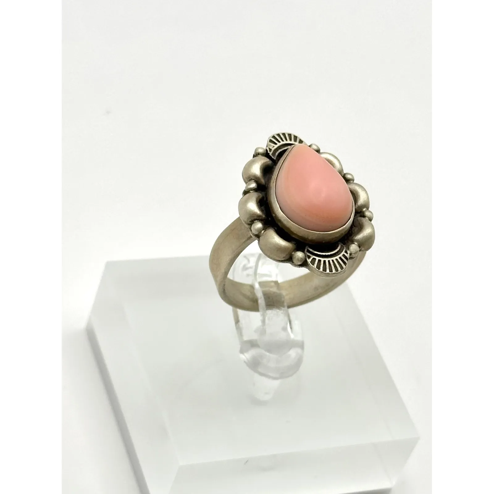 Pink Conch Sterling Silver Adjustable Ring - Image 3