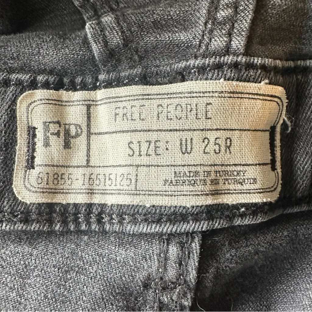 Free People Denim Black Overalls Women’s 25 Raw Hem Skinny Adjustable Straps - Image 8