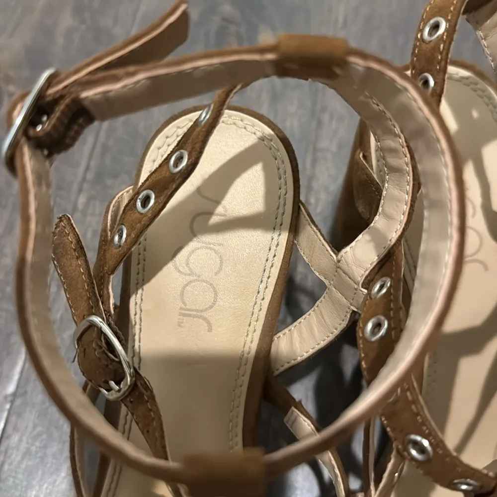 Sugar Rock N Roll Studded Gladiator Heels Brown 3.25” Size 8.5M - Image 5