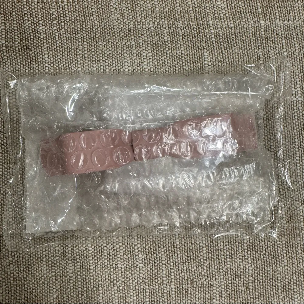 Gelato Pique PWGA235626 Women's Pink Ribbon Barrette - Image 2