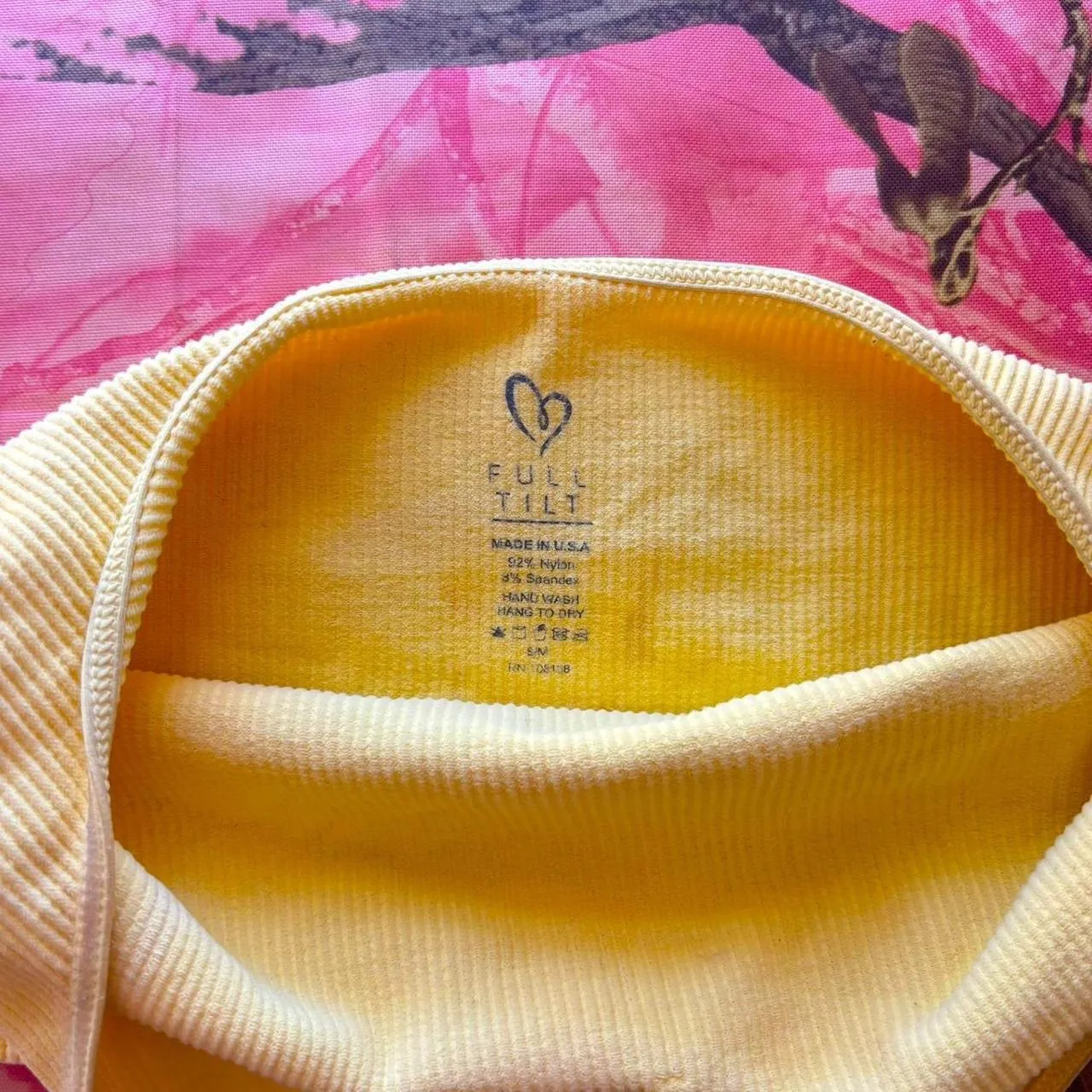 butter yellow ribbed y2k halter tank top open back round neck camisole crop top - Image 8