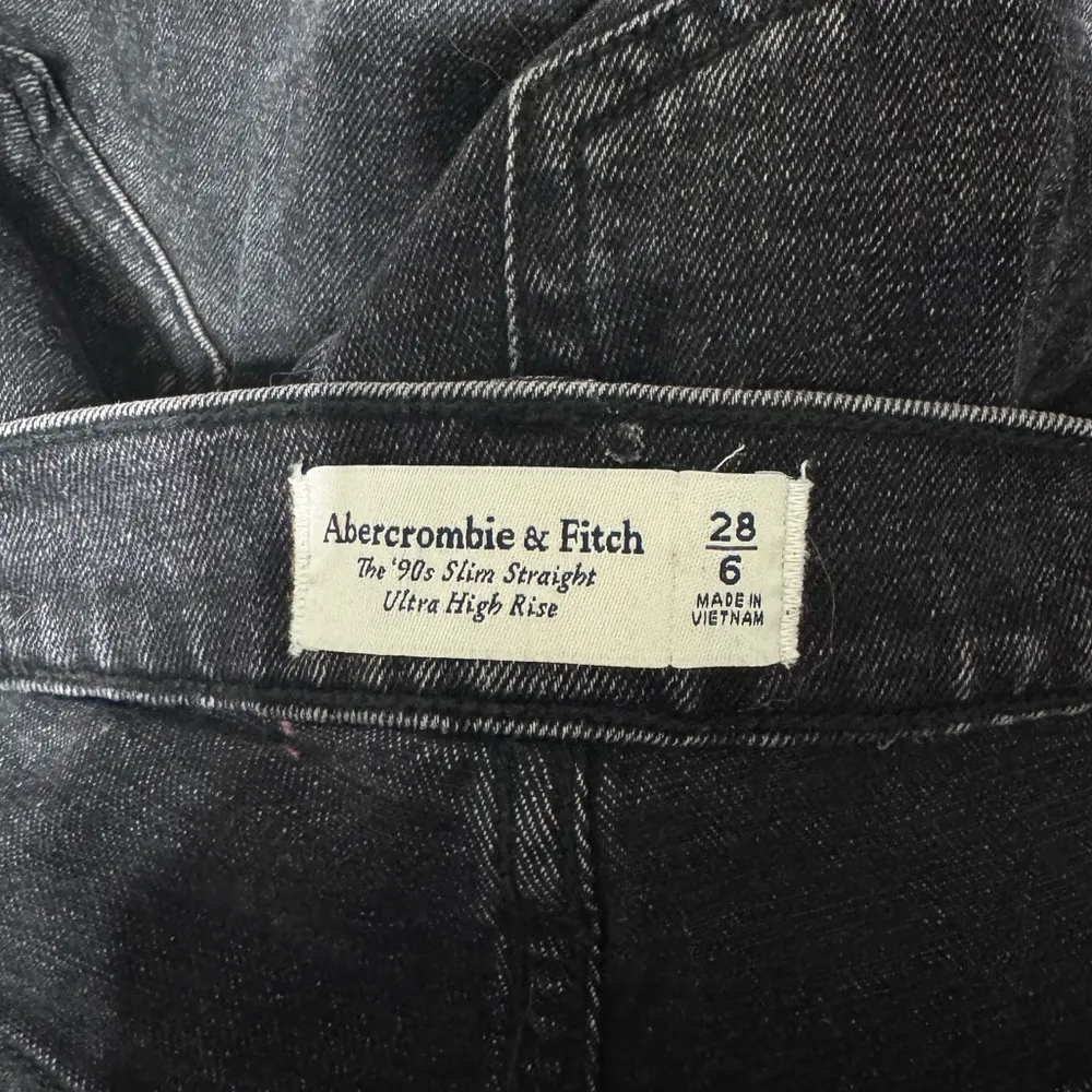 Abercrombie & Fitch The 90’s Slim Straight Ultra High Rise - Image 3