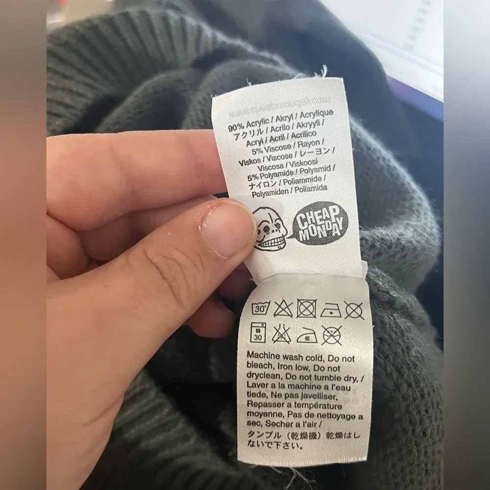 Cheap Monday Half Knit Dress Long Sleeves Green/Black Size Small - Image 5