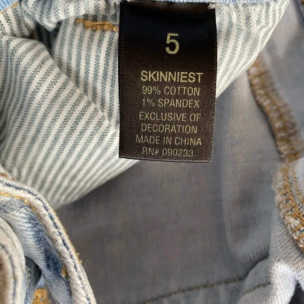 Bullhead Black Skinniest Distressed Jeans Size 5 Blue - Image 6