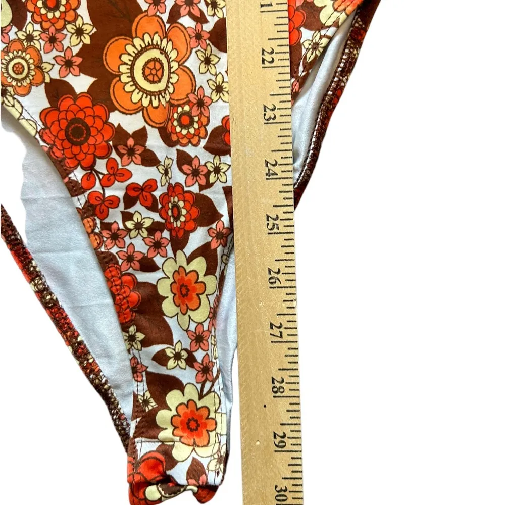 Shein floral pattern Bodysuit size Large - Image 3