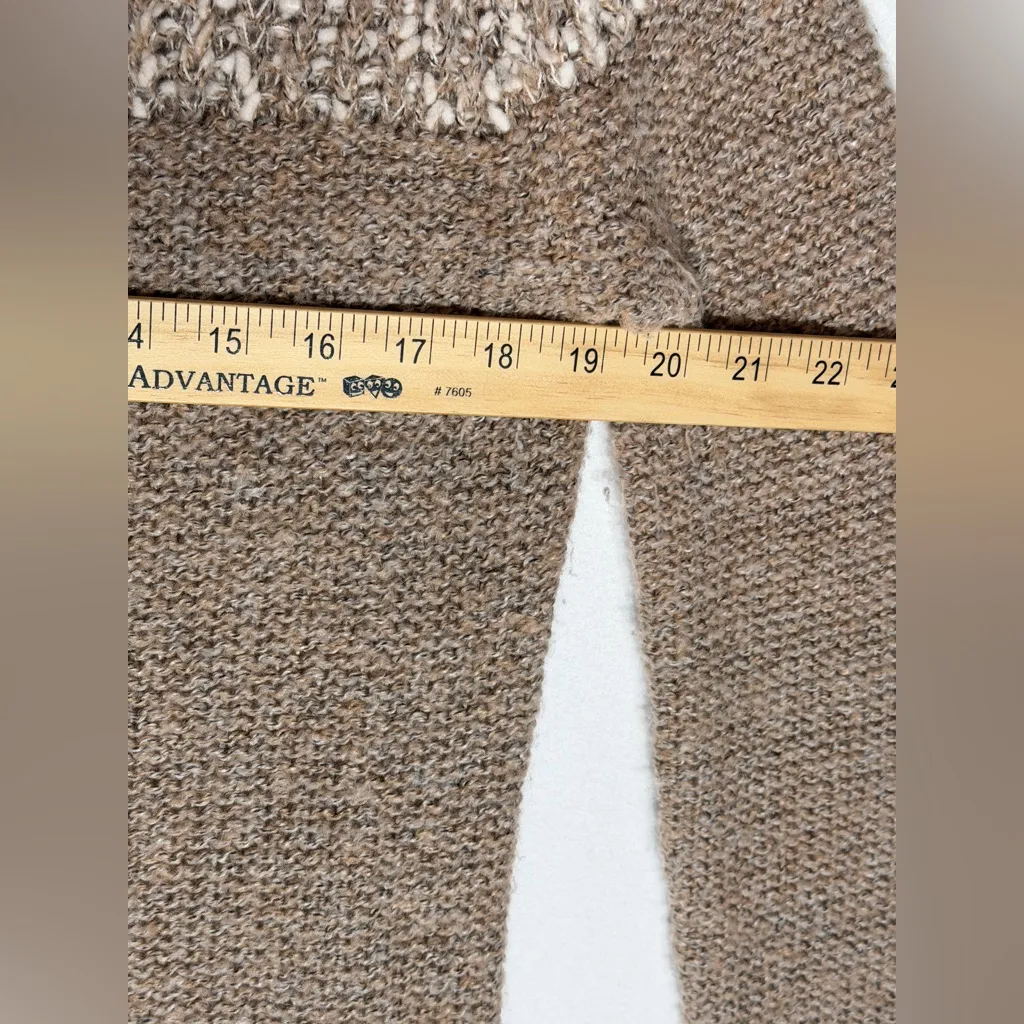 Fate Clairina women’s texture Beige and Cream Crew Neck pullover Sweater size SM Tan - Image 7