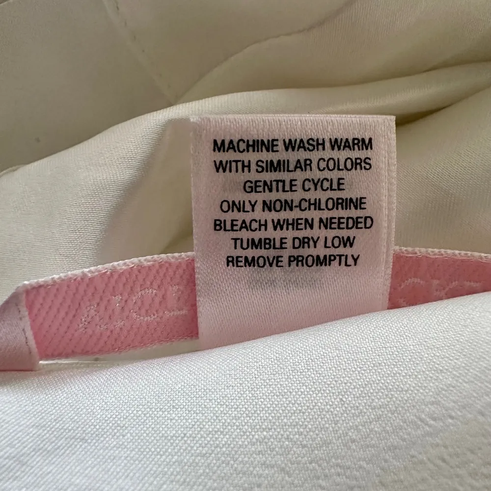 Vintage White Chemise with Lace Trim and Spaghetti Straps - Image 8