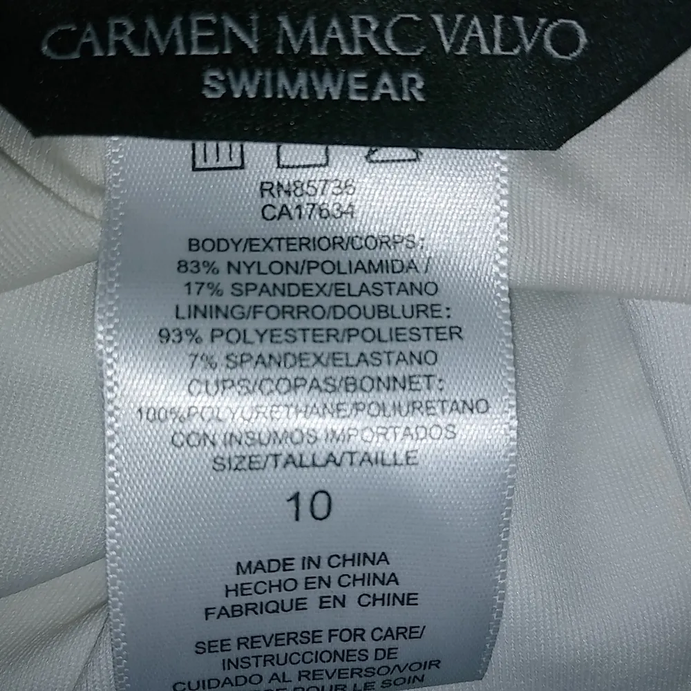 Carmen Marc Valvo 10 Snake Zip Sides One Piece Swim Suit in White - Image 5