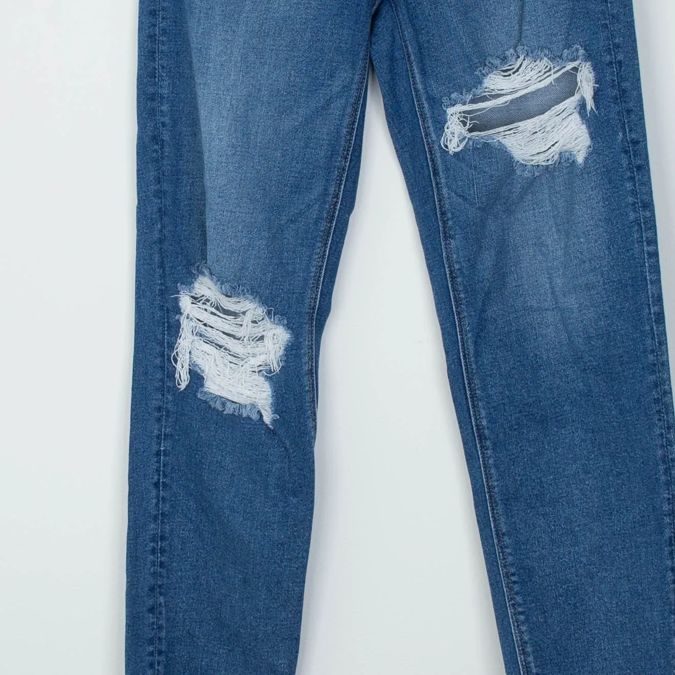 American Eagle Womens Mom Straight Jean Size 2 Long Distressed Classic Everyday Blue - Image 3