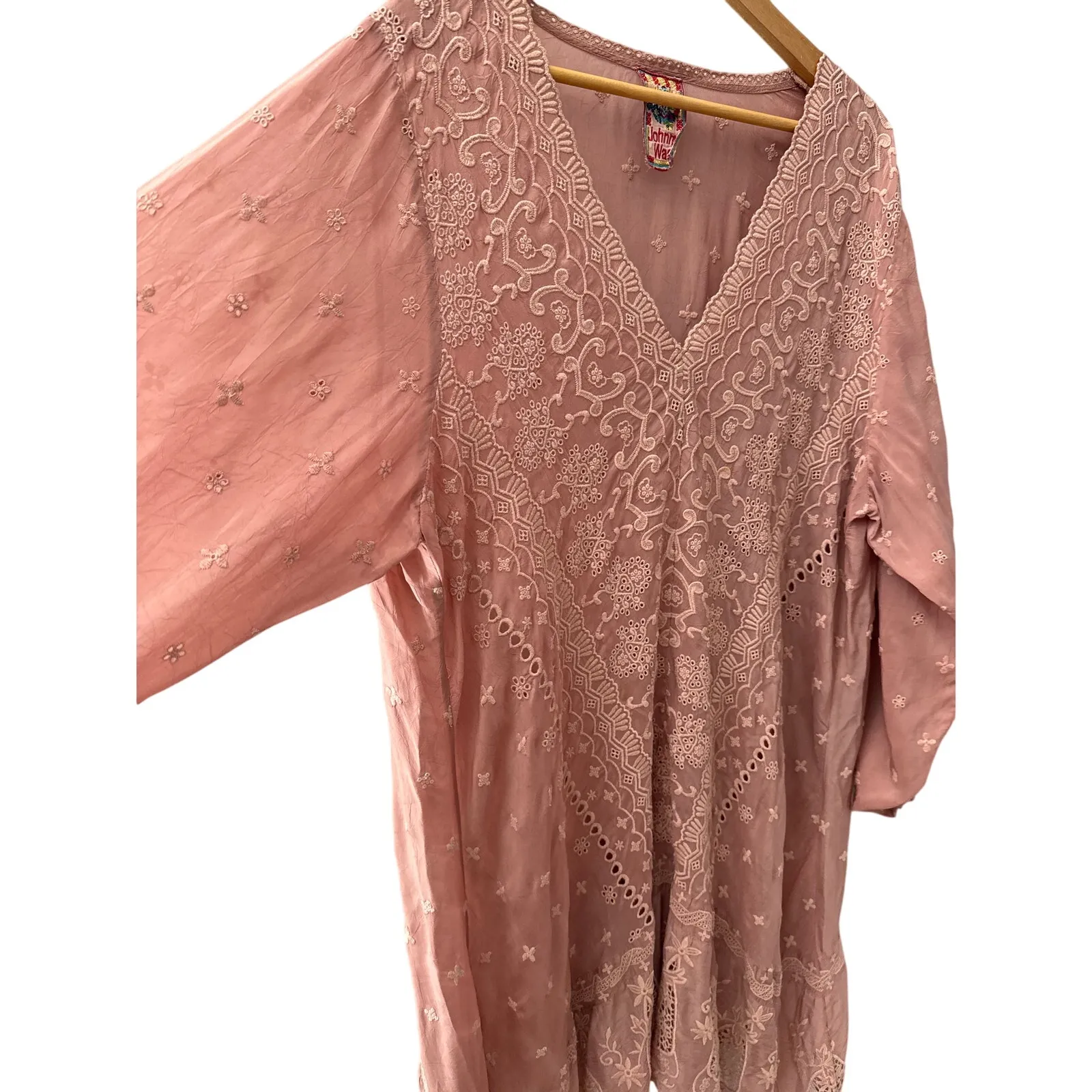 Johnny Was Plus V-Neck Embroidered‎ Tab Sleeve Midi Dress Dusty Rose Size 2X - Image 5
