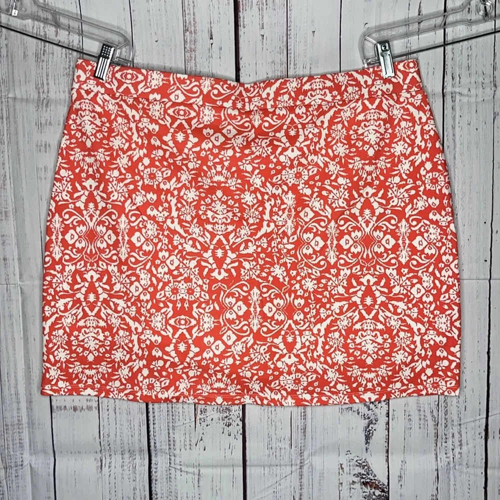 Jones New York Sz XL Pink & White Floral Print Split Hem Skort - Skirt w/ Shorts - Image 2