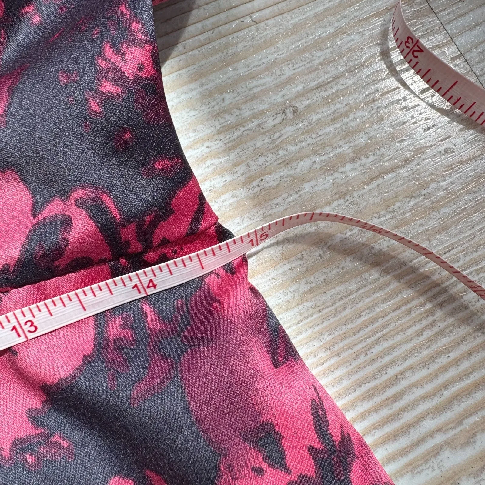 LTS Long Tall Sally Satin Floral‎ Pencil Dress | Grey/Pink Size 8 Pink - Image 9