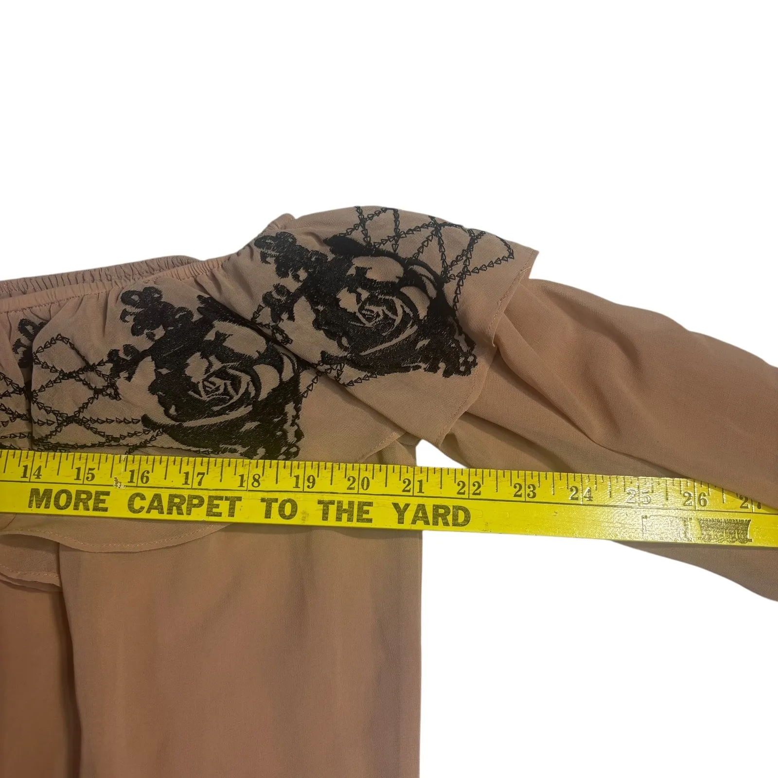 Boutique Forever 21 Off Shoulder Ruffle Rose Embroidered Sheer Blouse Nude Small Tan - Image 8