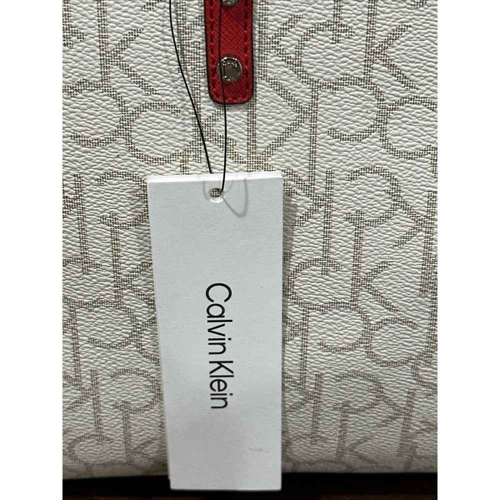 Calvin Klein  Monogram Signature Cream w/Red Satchel Hand-Bag Khaki Logo H7DDJ6YQ - Image 20