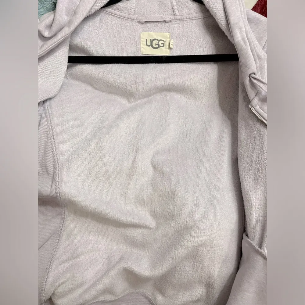 UGG Full Zipper Hoodie Sweater Lilac Purple Size M - Image 6