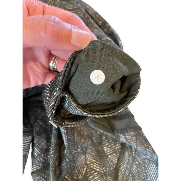 Lululemon Cool To Street Crop Jazzy White Gator Green Sage Green Legging‎ Size 4 - Image 8