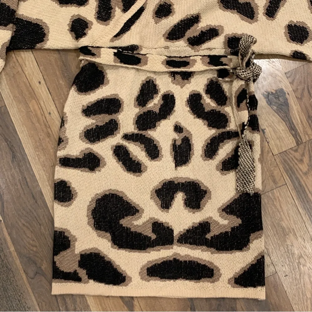 Cool Attitude Cameo Batwing Beige Animal Print Knit Dress Size XL - Image 9