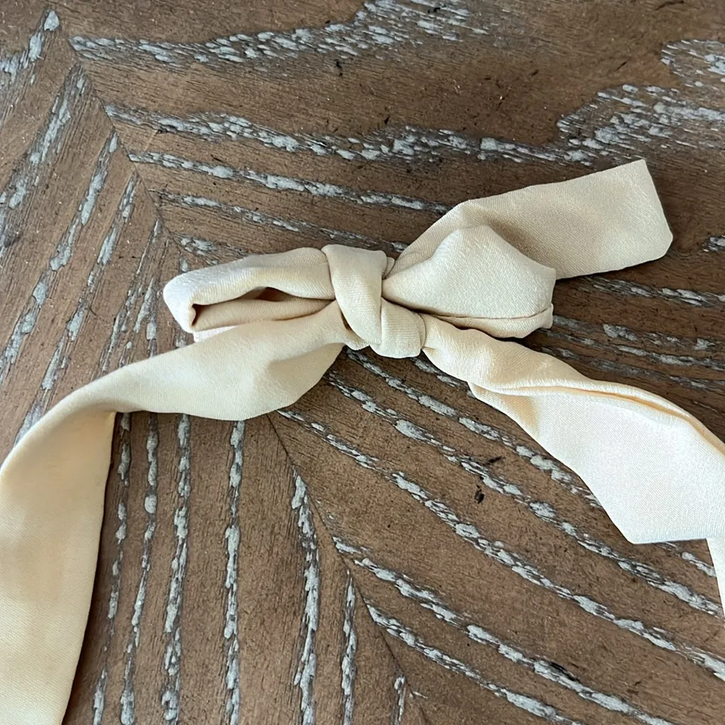 Bajalia Amal Faux Coral Turquoise &‎ Brass Adjustable Necklace Red - Image 5