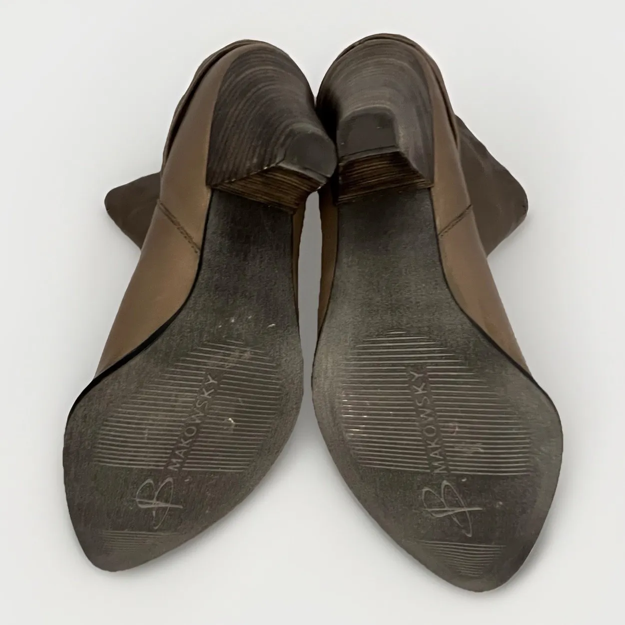 B. Makowsky BFLIZA Leather Ankle Boots 7.5M Brown Cone Heel Buckle Pointed Shoes Size 7.5 - Image 6