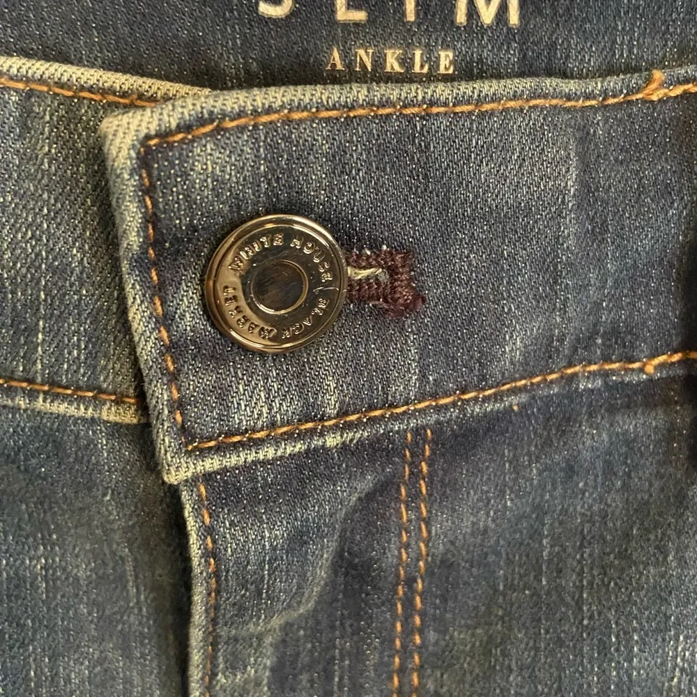 White House Black Market the Slim Ankle jeans size 4 - Image 9