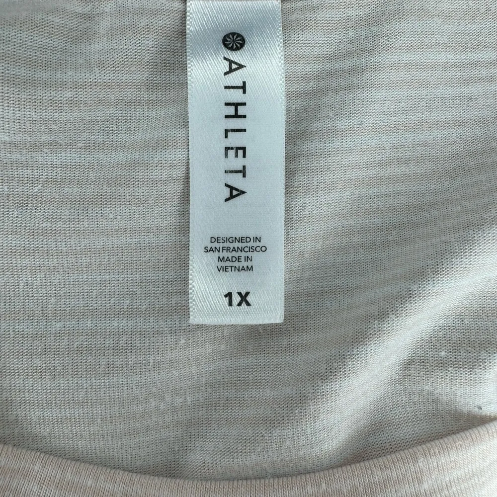 Athleta Cloudlight Stratus Tee Size 1X Ballerina Pink Stripe - Image 7