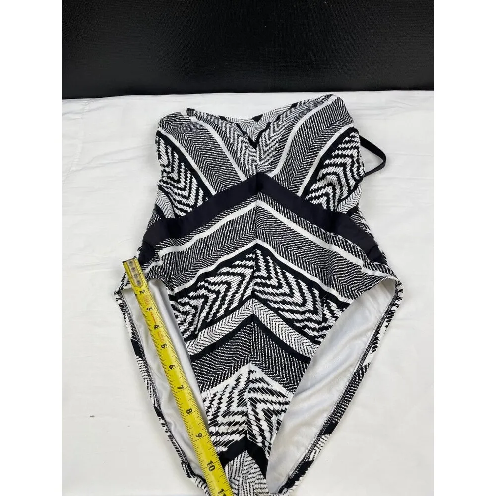 Kenneth Cole Women's Black & White 1 piece Bathing Suit/Swimwear Small SKU 3599 - Image 8