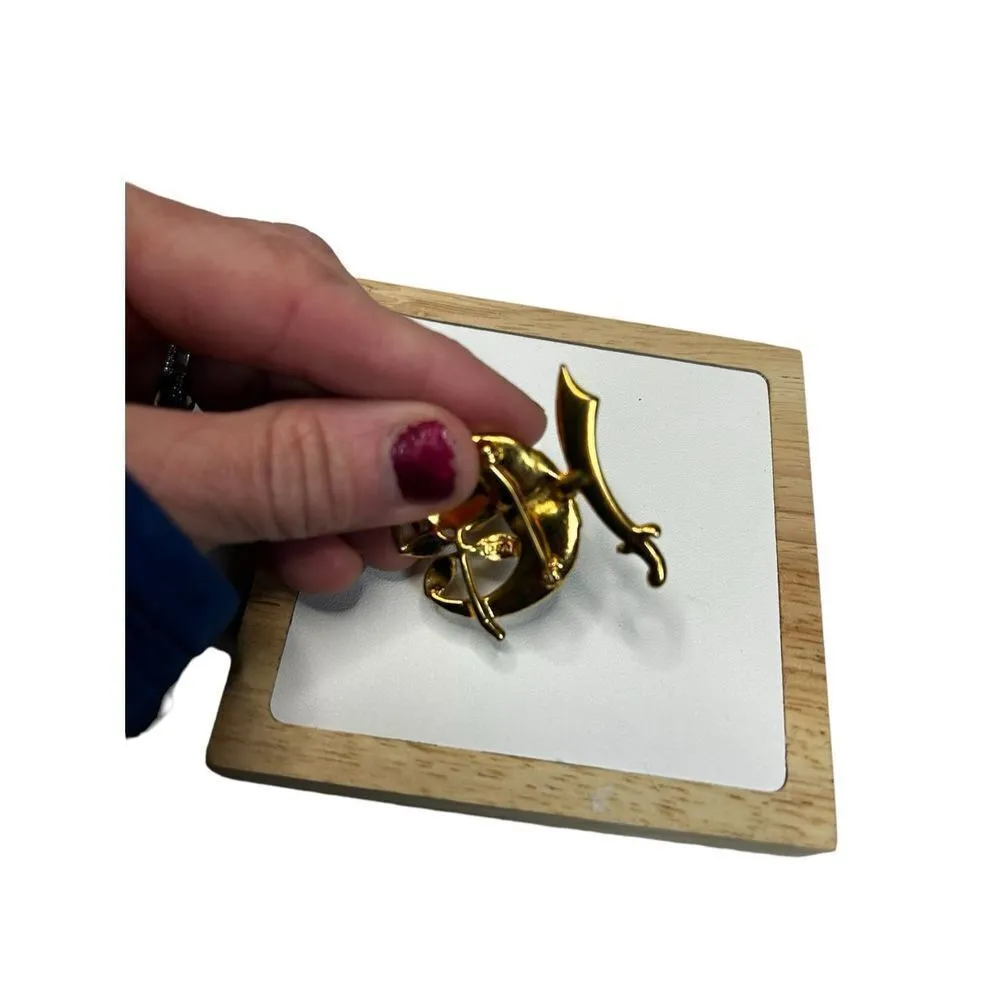 Vintage Shriner Daughters of the Nile Gold & white Rhinestone Scimitar Brooch by Gold - Image 2