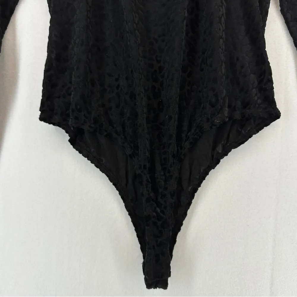 Free Press Leopard Print Bodysuit Womans Size Large Black - Image 3