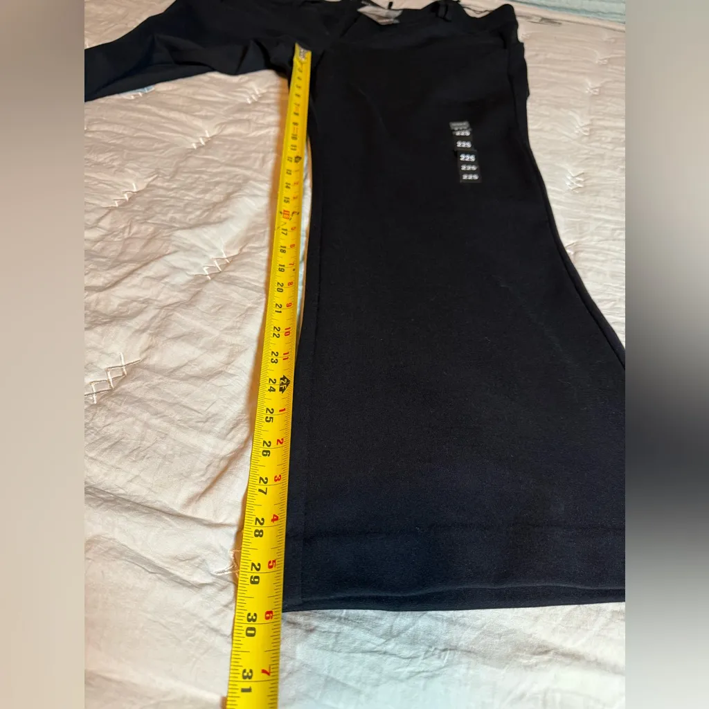 NWT Torrid Chic Black Women's Flare Pants size 22 - Image 7