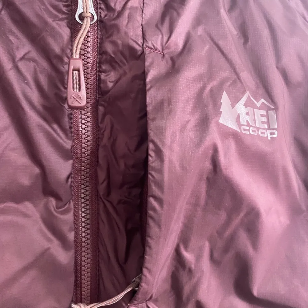 REI COOP puffer blue purple women’s Latge nylon & down Size L - Image 5