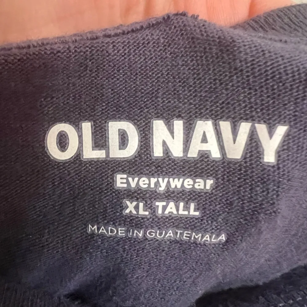 Old Navy EveryWear Graphic ‘STAY COOL’ T-Shirt - size XL TALL - Image 4