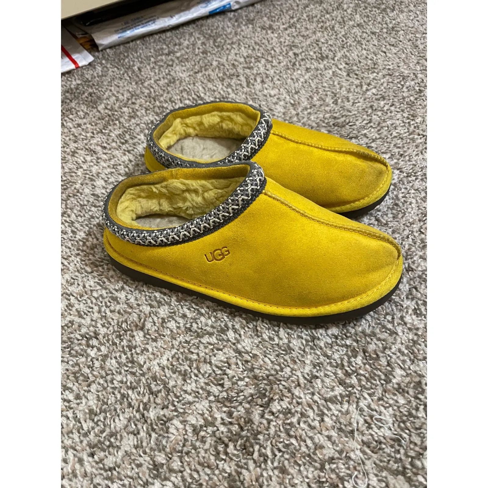 UGG Tasman Big Kid Size 4 - women's size 5.5 /6 - Gold preloved - Image 3