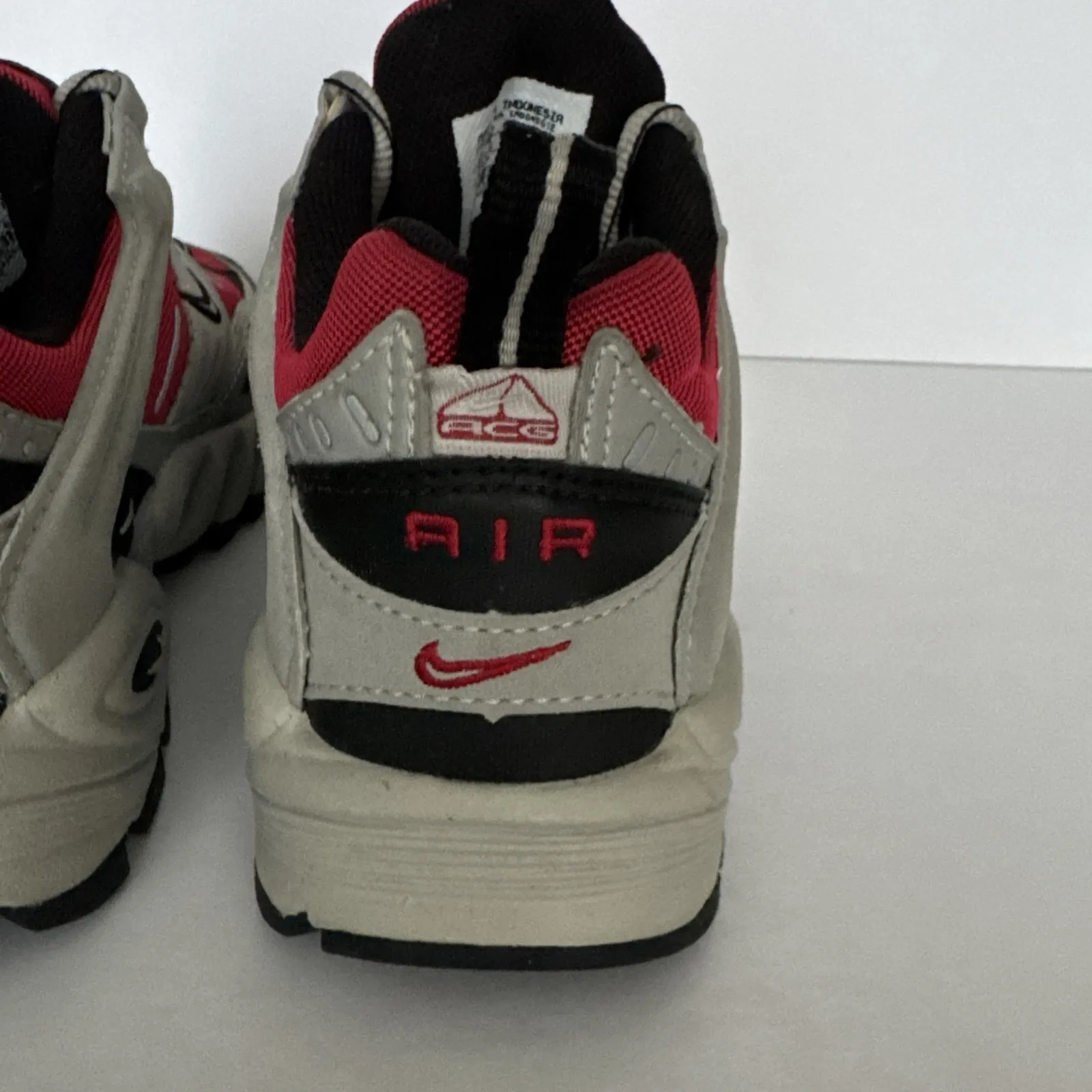 Nike ACG Air‎ Terra Sebec Infrared Sneakers 2000 Red Black Y2K Womens Size 8 - Image 8