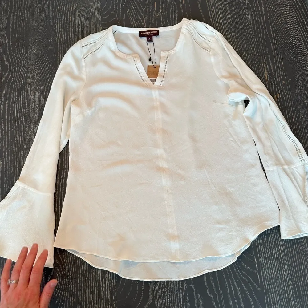 Johnston Murphy Top White Boho Bell Sleeve - Size Small - NWT - Image 5