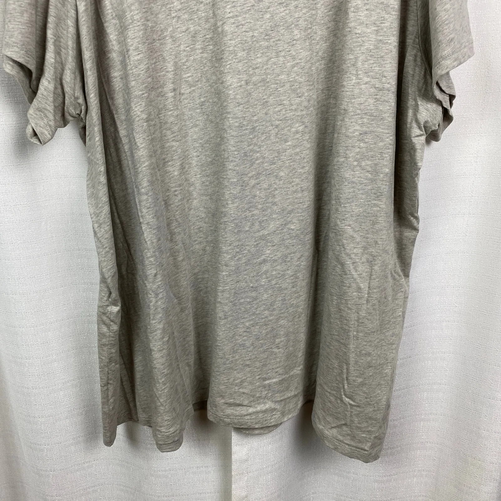 Torrid Gray Love That For Me T-Shirt Sz.4 - Image 13