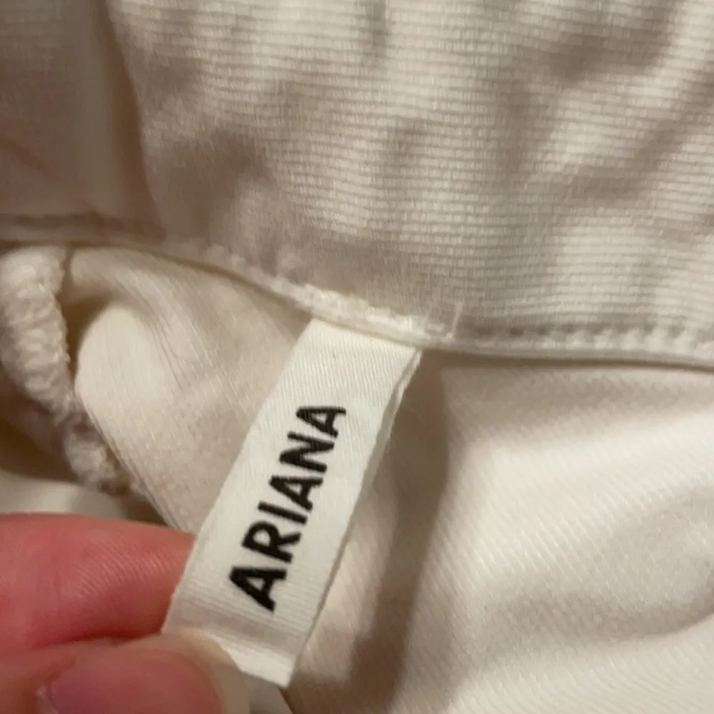 GRLFRND Ariana Belted Denim Mini Skirt Size 31 - Image 7