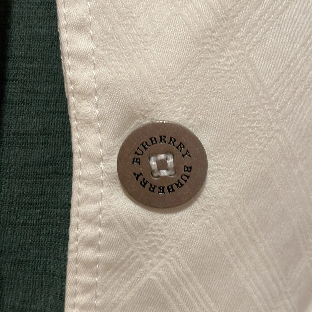 Burberry London Elegant Off-White Women's Jacket - Image 2