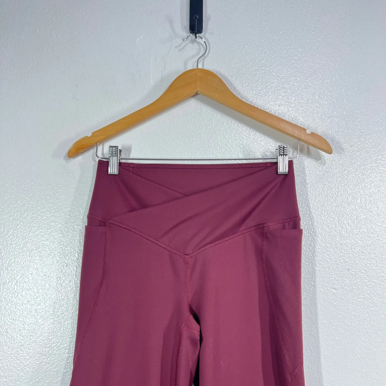 Fabletics Oasis PureLuxe Crossover Flare Leggings Small Women Burgundy High Rise - Image 5